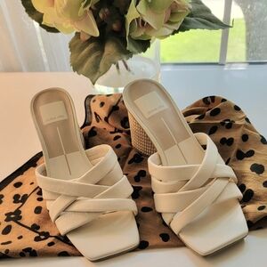 Dolce Vita 6.5 Cream Mules like new